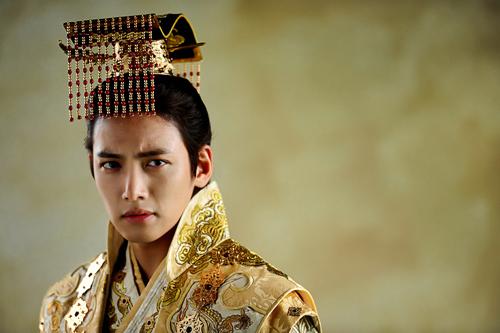 Hoàng hậu Ki,'Hoàng hậu Ki' và Hoàng đế' Ji Chang Wook,vẻ đẹp trai và nam tính của Ji Chang Wook,Ji Chang Wook thành đôi với Park Min Young,Ji Chang Wook,Hoàng đế Ji Chang Wook