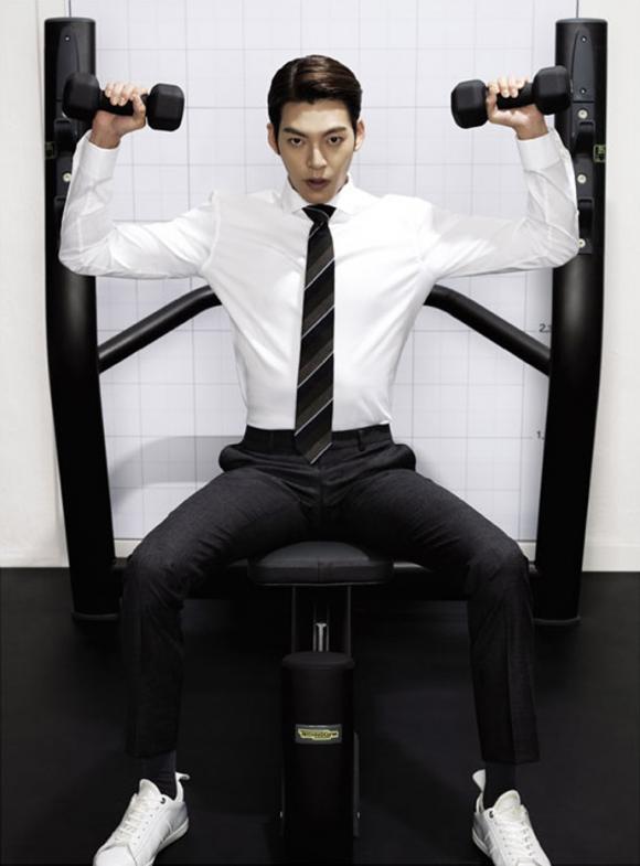 ,hàng ngàn fans chờ Kim Woo Bin,diễn viên kim woo bin,thời trang của Kim Woo Bin,Kim Woo Bin. The Heirs,mỹ nam The Heirs Kim Woo Bin