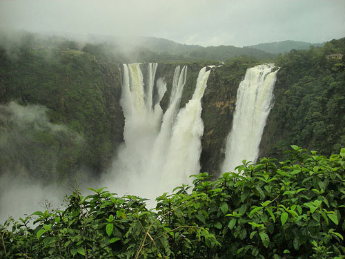 Thác nước,thác nước đẹp,chiêm ngưỡng Bản Giốc vào top 10 thác nước hùng vĩ nhất thế giới