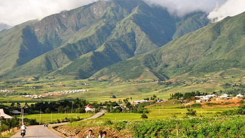 Thung lũng Bắc Sơn,Thiên đường xanh của Việt Nam, Du lịch Bắc Sơn