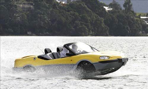 Siêu xe,chiêm ngưỡng siêu xe 'lướt' trên mặt nước