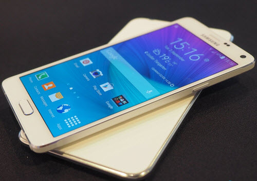 Smartphone,loạt smartphone sắp chính thức 'lên kệ'