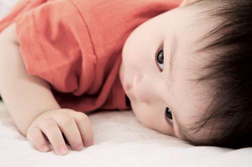 Kỹ năng làm mẹ, Chăm sóc trẻ, Trẻ sơ sinh bị tinh hoàn ẩn