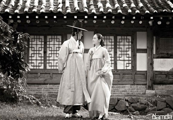 Chae Rim,Cao Tử Kỳ,ảnh cưới của Chae Rim,Cao Tử Kỳ kết hôn,mỹ nhân Hàn trong trang phục cưới truyền thống