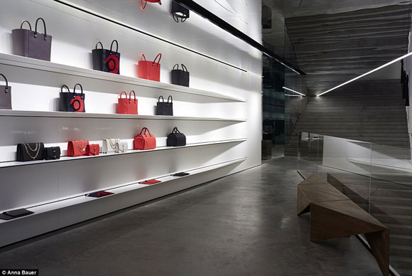 ictoria,David Beckham,cửa hàng thời trang của Vic,London