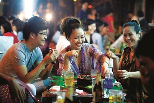 Khoảnh khắc sao việt,Lam Trường,Ngọc Trinh,Hồng Quế,Diễm Hương