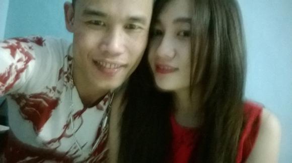 Hiệp gà ôm hôn bạn gái,Hiệp gà ôm hôn gái lạ,Hiệp gà công khai người yêu mới,