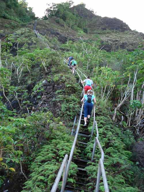 Cầu thang Haiku,Nấc thang lên thiên đường,Du lịch Hawaii