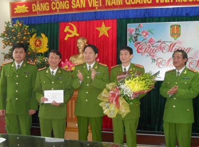 Dương Chí Dũng,Dương Tự Trọng,Phó giám đốc Công an Hải Phòng