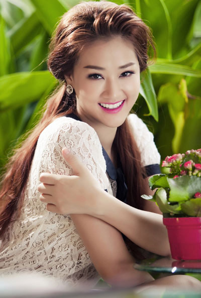 Sao việt đón tết,Ngọc Quyên,Trà Ngọc Hằng,Maya,Khánh My
