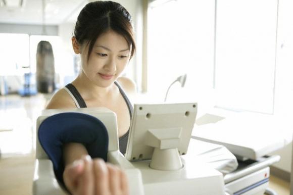 kiếm tiền,thu nhập,tiền,công sở