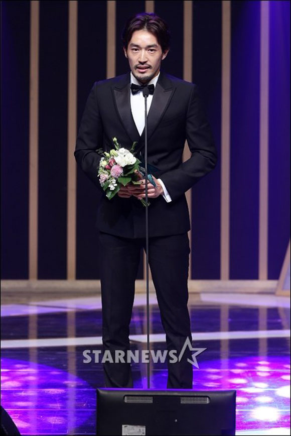 Kim Soo Hyun,Kim Soo Hyun nhận giải Daesang,Vì sao đưa anh tới,Korean Drama Festival 2014