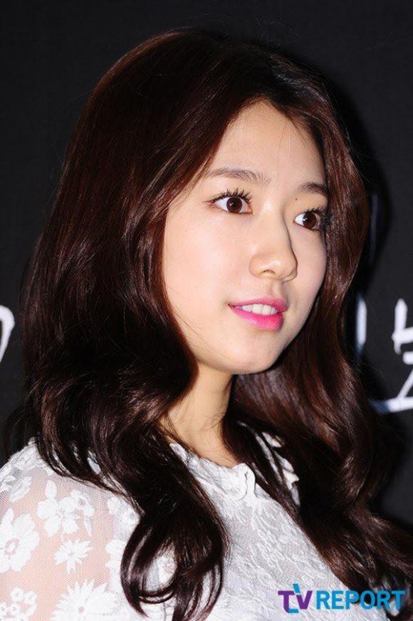 Park Shin Hye gầy,Park Shin Hye đẹp mũm mĩm,sao hàn ở sân bay,sao hàn thẩm mỹ,cặp đôi sao hàn