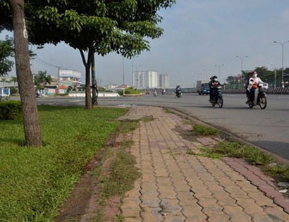 Thi thể bị chặt làm 3 khúc, Thi thể bị chặt ven đường, Thi thể trong giỏ nhựa
