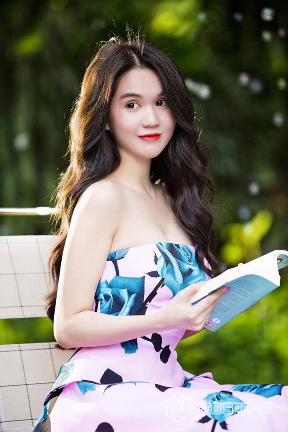 Ngọc Trinh, Ngọc Trinh nhận mặt quê, Ngọc Trinh được cộng đồng yêu thích, Ngọc Trinh tự nhận thân hình đẹp 
