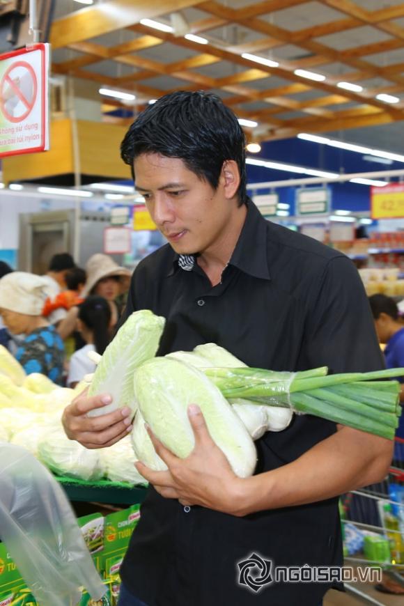 sao Việt, diễn viên Quyền Linh, vợ con Quyền Linh, biệt thự gia đình Quyền Linh, siêu mẫu Bình Minh, vợ con Bình Minh, hai công chúa nhà Bình Minh