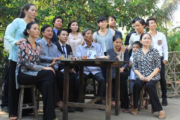 sao Việt, Trương Nam Thành, Trương Nam Thành chia tay chị gái Hoàng My, Trương Nam Thành công khai người yêu mới, Trương Nam Thành hôn tình cũ Bùi Anh Tuấn, hotgirl Lilly Luta, Hiệp sĩ giữa đời thường