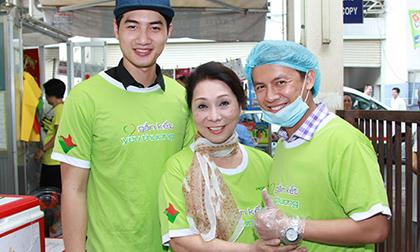 Đông Nhi, Đông Nhi Ông Cao Thắng, Ông Cao Thắng, Đông Nhi từ thiện, tin tức sao, tin tuc sao, Quang Dũng, Lam Trường, gắn kết yêu thương