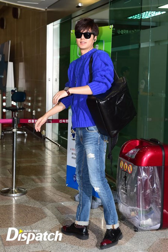 Lee Min Ho bảnh bao ở sân bay,Lee Min Ho được fan vây kín,Lee Min Ho style sân bay,sao hàn,sao nam hàn