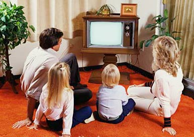 Chăm sóc trẻ, Kỹ năng làm mẹ, Trẻ xem tivi