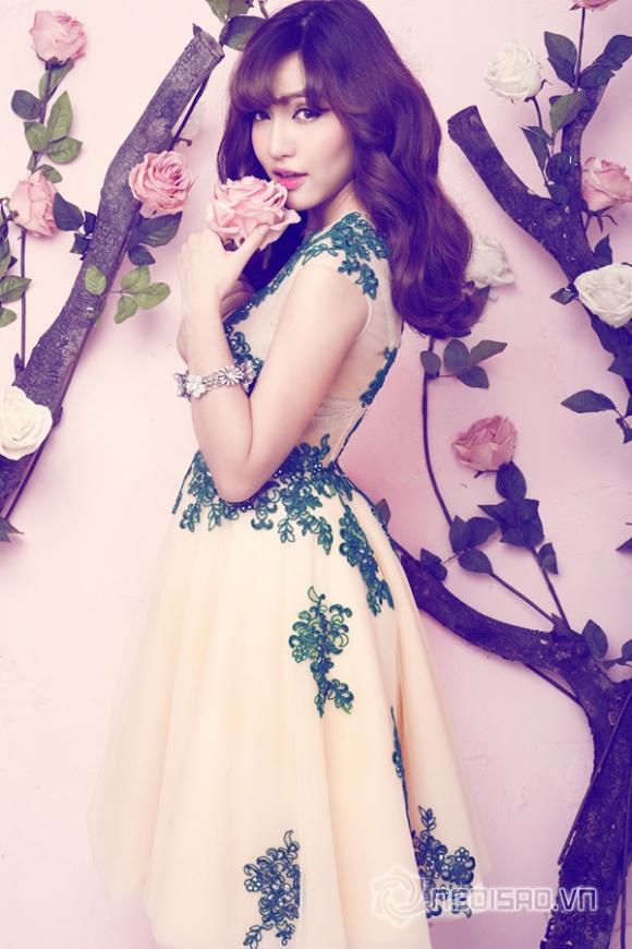 Bích Phương, Bích Phương Idol, Nụ hồng mong manh,  Bích Phương Idol xinh đẹp như công chúa trong single mới