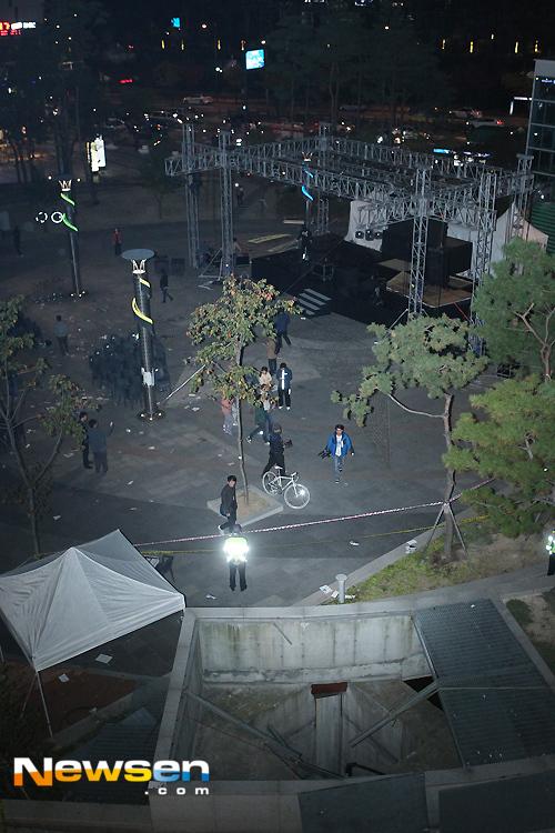 sập quảng trường,fan thiệt mạng,các nhóm nhạc Hàn biểu diễn,4minute,T-ara
