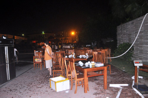 Cháy nhà,cháy gần tòa nhà Keangnam, dân vội dọn đồ ra đường