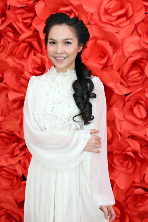 Hiền Thục, Hoàng Tôn, Phòng trà MTV