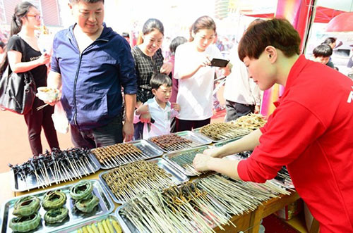 Món ăn,món ăn côn trùng,lễ hội món ăn côn trùng ở Trung Quốc