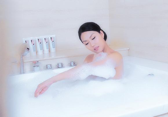 Phi Thanh Vân, Nữ hoàng thẩm mỹ, kem tắm trắng Phi Thanh Vân, Chia sẻ bí quyết làm trắng da cùng Phi Thanh Vân