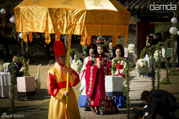 Chae Rim,Cao Tử Kỳ,đám cưới sao Hàn,Chae Rim làm đám cưới tại quê nhà