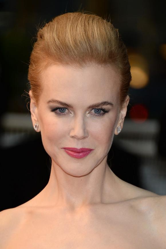 Thiên nga Úc, Nicole Kidman, sao xuống sắc, sao xấu