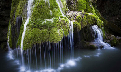 thác nước kỳ vĩ,thác nước kỳ vĩ nhất thế giới,thác chìm,thác dính,thác đổ xuống biển,thác nham thạch,thác hang băng,thác hình nấm,thác Iguaza