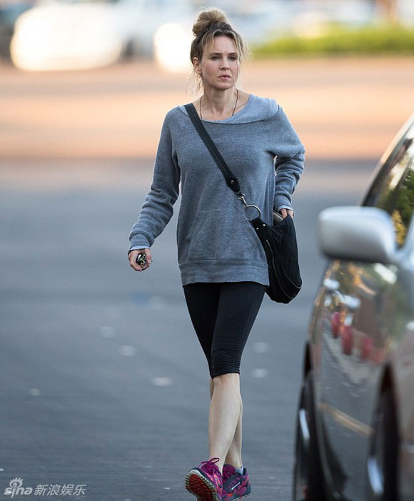 nhật ký tiểu thư Jones,Renee Zellweger,Renee Zellweger lộ mặt mộc nhăn nhúm,nữ diễn viên Renee Zellweger
