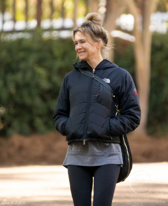 nhật ký tiểu thư Jones,Renee Zellweger,Renee Zellweger lộ mặt mộc nhăn nhúm,nữ diễn viên Renee Zellweger
