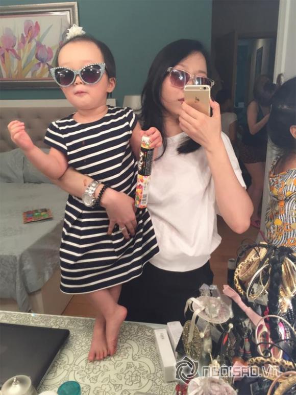 con gái linh nga,con gái linh nga chụp hình như mẫu nhí,bé luna nhà linh nga,diễn viên múa linh nga,sao việt
