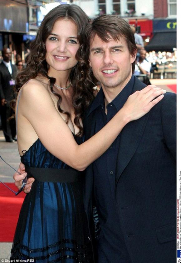 Miranda Kerr, Miranda Kerr hẹn hò Tom Cruise, Tom Cruise
