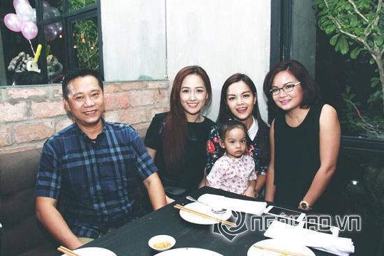 Phạm Quỳnh Anh, Quang Huy, bes Bella, con gái Phạm Quỳnh Anh, con gái Phạm Quỳnh Anh tròn 2 tuổi, sao Việt