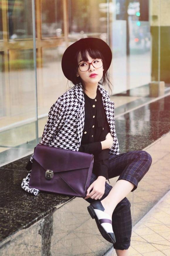 Cô nàng,cô nàng mắt lác,ngạc nhiên với tài sắc của ‘cô nàng mắt lác' tinh nghịch