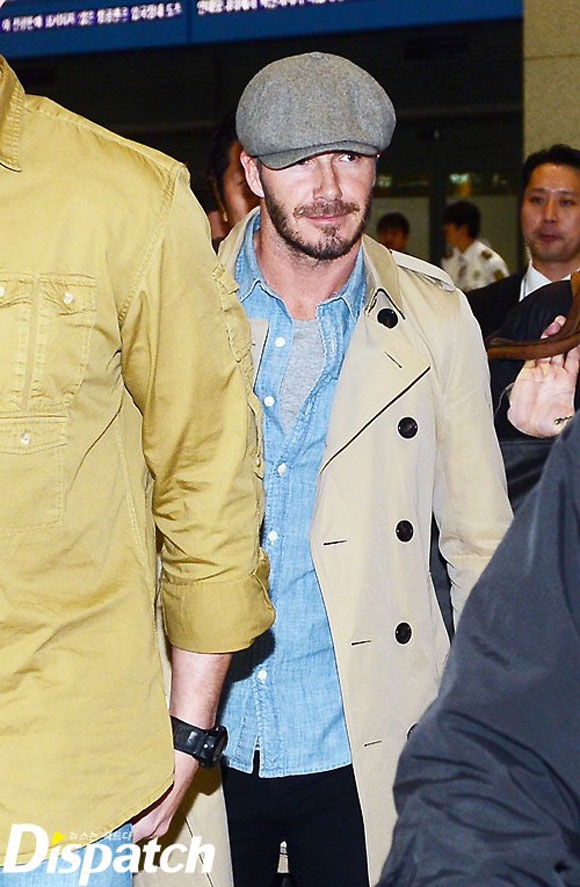 Beckham,gout thời trang chất lừ của Becks,Becks tới Hàn Quốc,thời trang sân bay của sao Hollywood