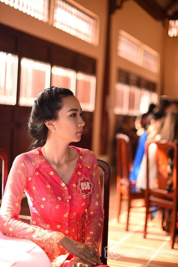 Hoa hậu Việt Nam 2014, Thí sinh Hoa hậu Việt Nam say mê tập hát “Dạ cổ hoài lang”
