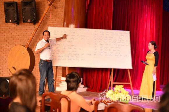 Hoa hậu Việt Nam 2014, Thí sinh Hoa hậu Việt Nam say mê tập hát “Dạ cổ hoài lang”