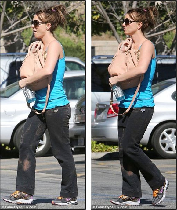 Britney Spears,thói quen xấu của sao,Britney Spears lôi thôi,Britney Spears luộm thuộm,Britney Spears mặc áo bẩn