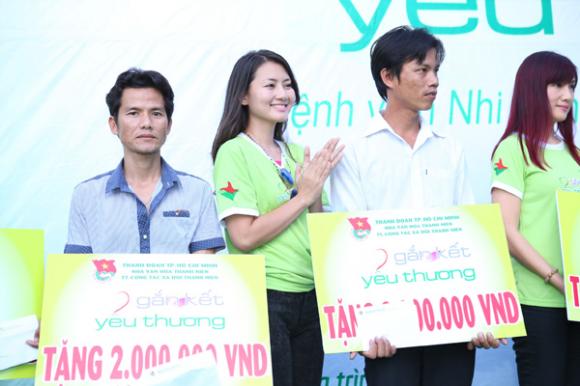 sao Việt, Xuân Lan, siêu mẫu Xuân Lan, bà mẹ một con Xuân Lan, lộ diện chồng tin đồn Xuân Lan, nữ giám khảo Vietnam's Next Top Model