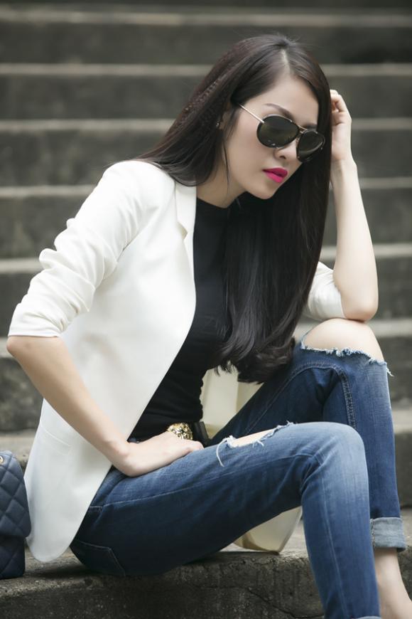 sao Việt, Quế Vân, Quế Vân thi Cặp đôi hoàn hảo, Quế Vân kín đáo, Quế Vân thả dáng giữa phố