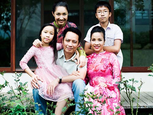 Sao cưới,sao cưới đồng nghiệp,sao Việt mãn nguyện khi yêu và cưới đồng nghiệp
