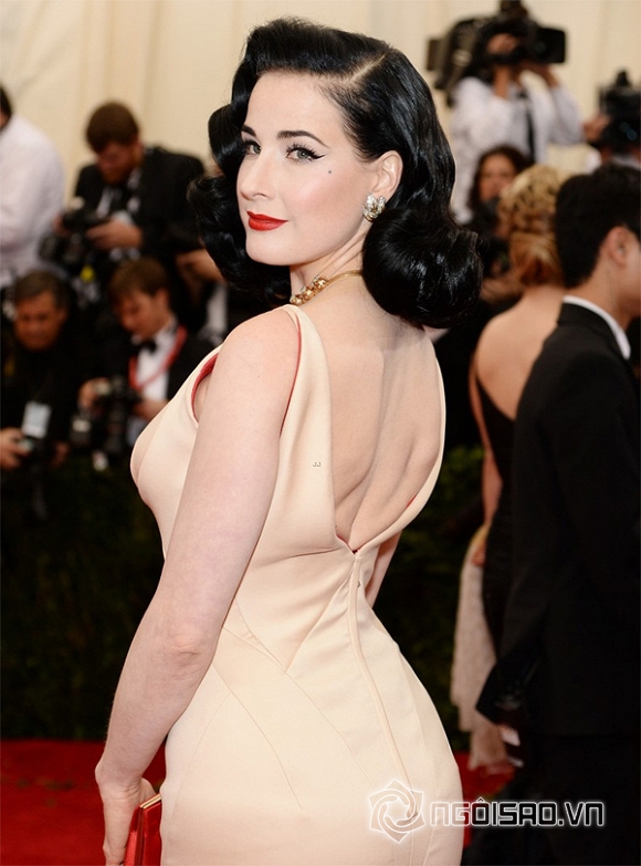 Dương Triệu Vũ chụp hình cùng Dita Von Teese, nam ca sĩ Dương Triệu Vũ, Dita Von Teese gợi cảm