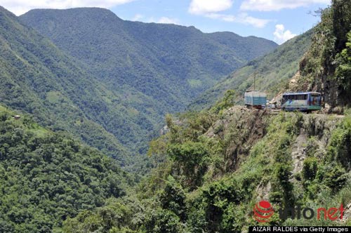 Rừng Amazon, Đường Bắc Yungas, Cung đường tử thần