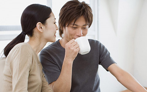 Tình yêu, Hạnh phúc gia đình, Cuộc sống vợ chồng, Vợ sống hai mặt