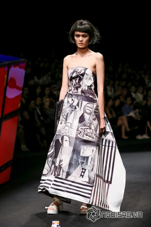 Sao việt,sao viet,nhà thiết kế võ công khanh,bộ sưu tập võ công khanh,Elle show Xuân - Hè 2015